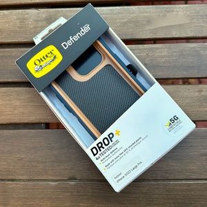Otterbox Defender Series Case for iPhone 14 Pro